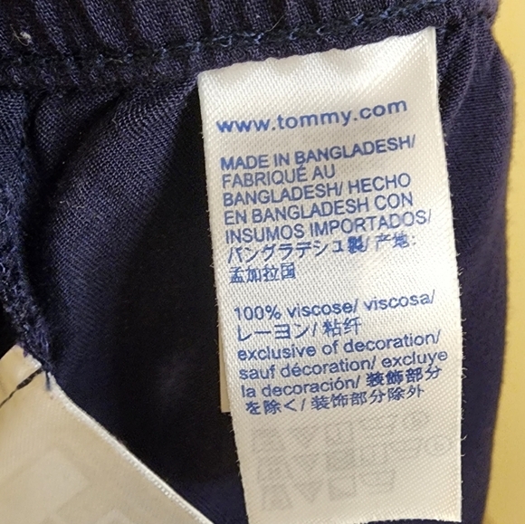 TOMMY HILFIGER NAVY BLUE SHORT SIZE 2XL - Picture 8 of 8
